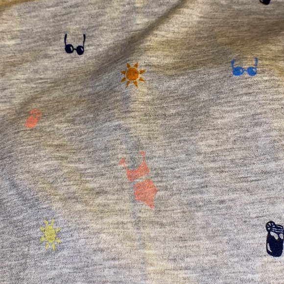 NEW summer/beach printed graphic top - Picture 7 of 7